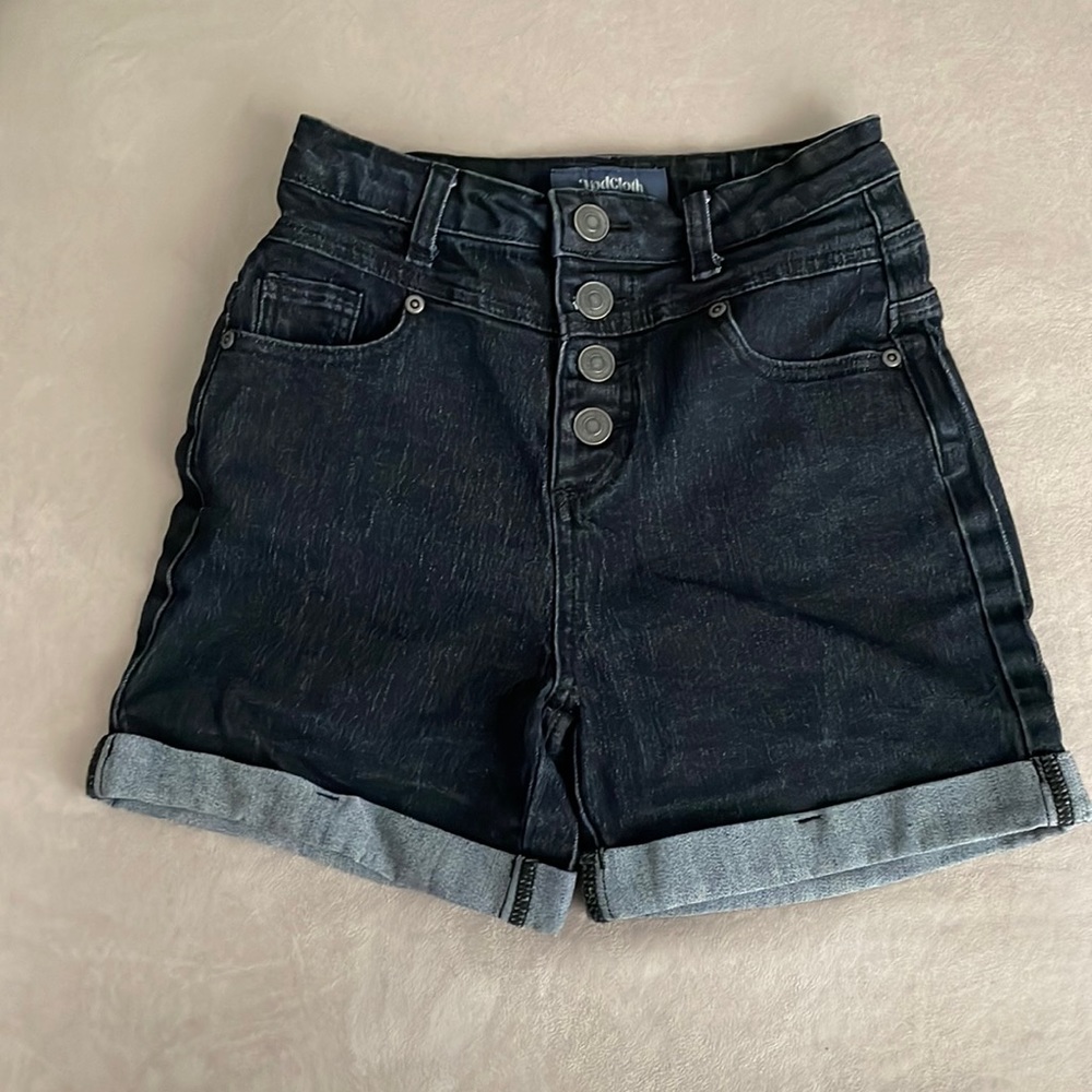 ModCloth Black Button-Front Rolled Hem Denim Shorts